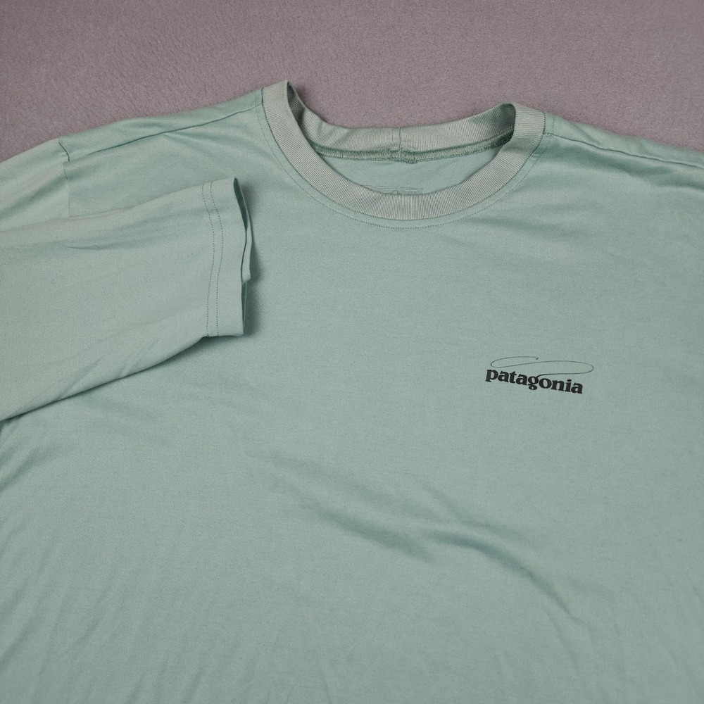 Patagonia Shirt Mens XL Green Long Sleeve Graphic Shark Logo Performance Fishing